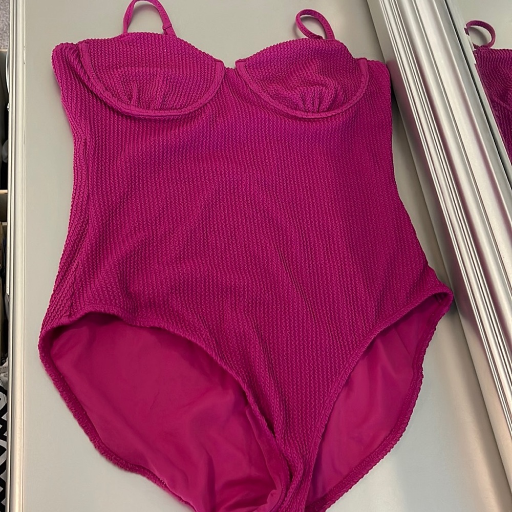One piece bathing suit